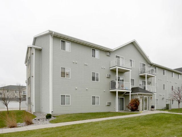 Greenbrier Apartments